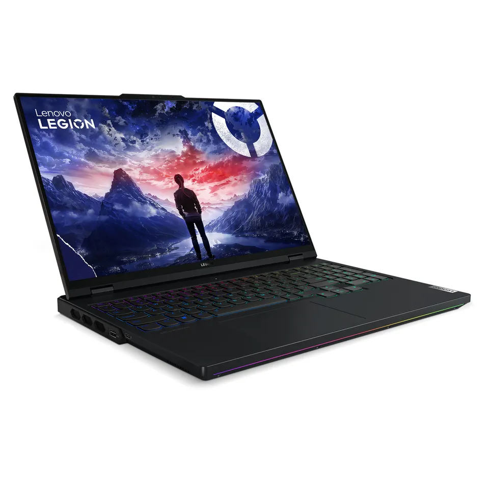 GAMING LAPTOPS